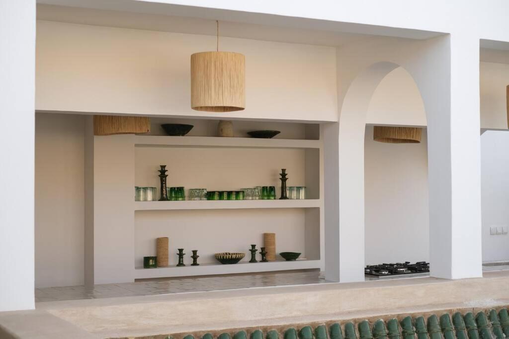 Dar Num, Luxury Private Riad With Pool & Breakfast - Car Access In Medina Villa Marrakesh