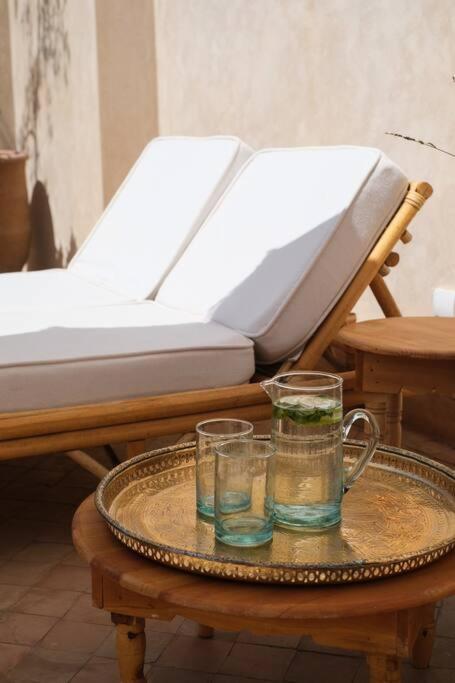 Dar Num, Luxury Private Riad With Pool & Breakfast - Car Access In Medina *