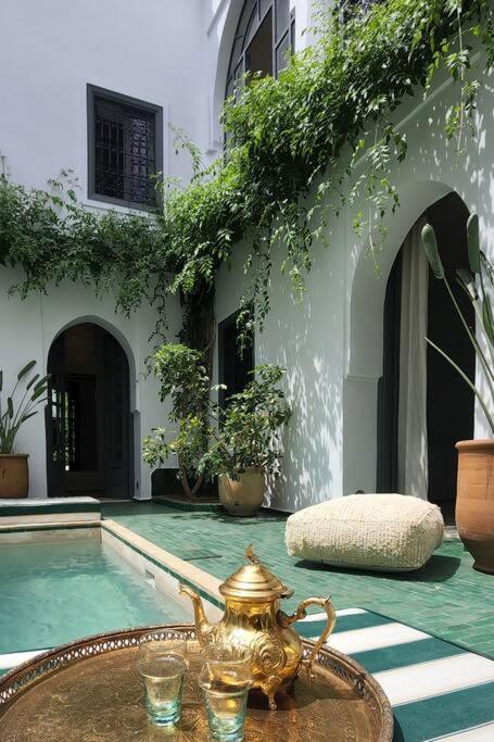 Dar Num, Luxury Private Riad With Pool & Breakfast - Car Access In Medina Villa
