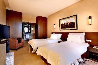 Al Maaden & 5*