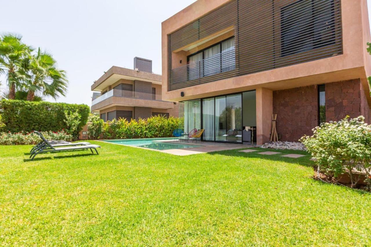 Hani Villa *
