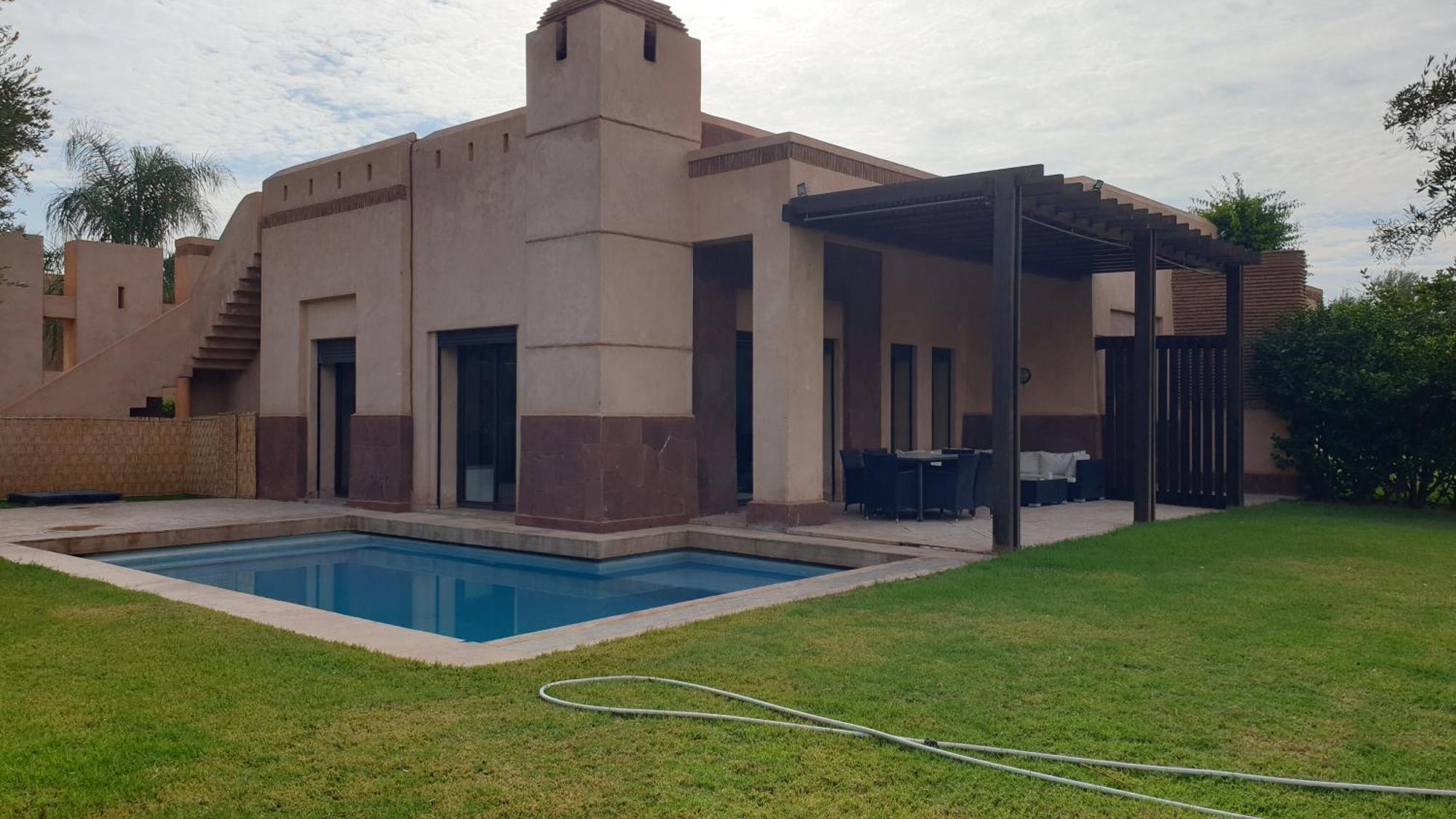 Villa De Standing A Marrakech Complexe Residentiel Apple Garden *