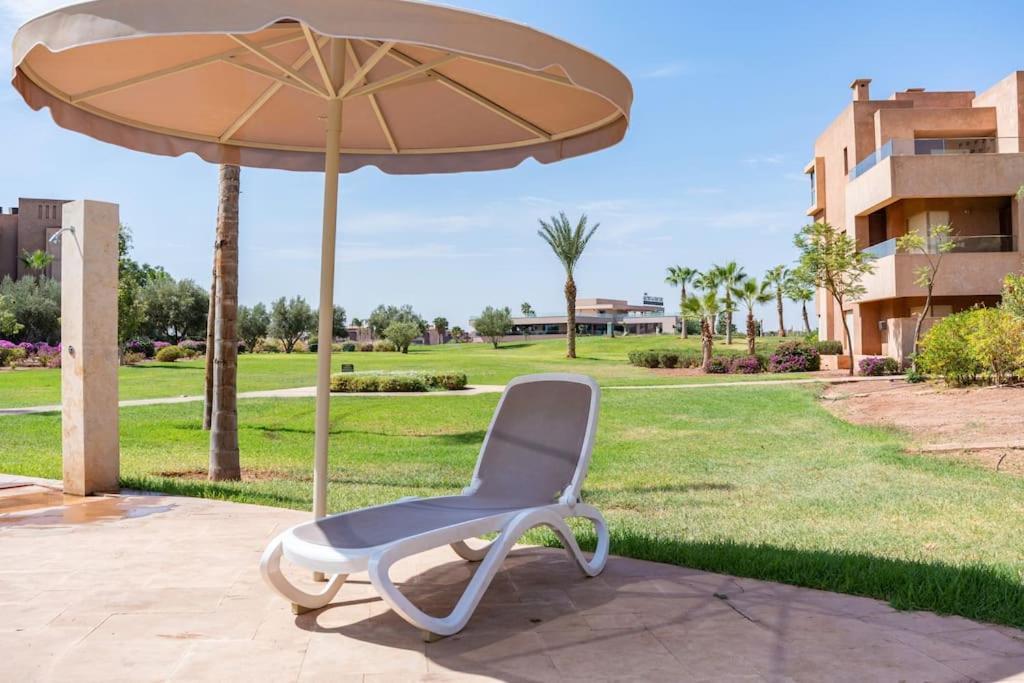 Appartement Relax Front Of Golf-pool-topaze *