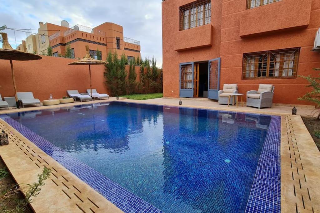 Belle Duplex Avec Piscine
