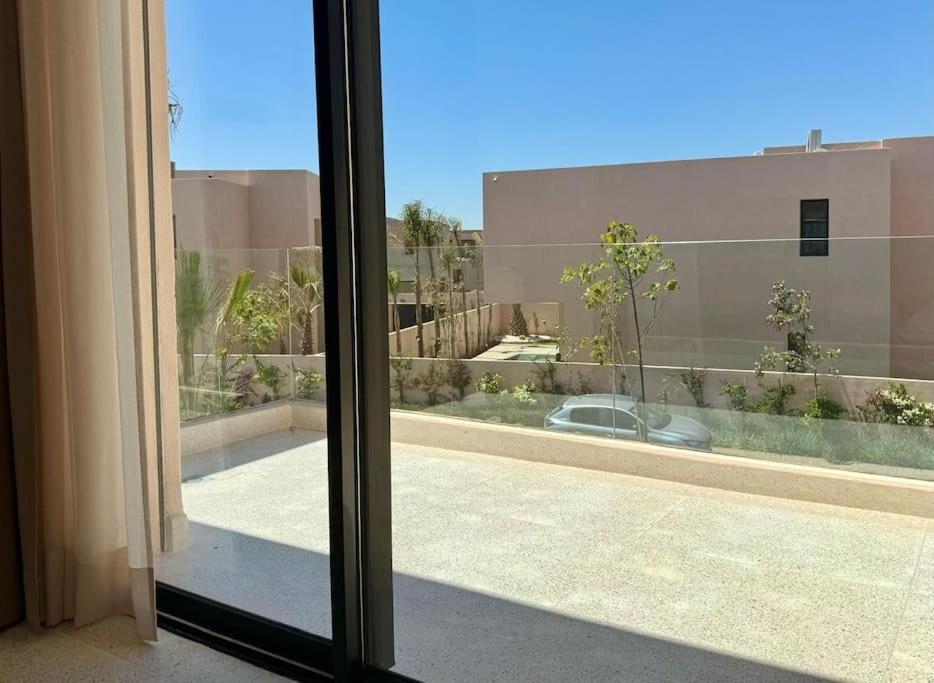 Villa Magnifique D'architecte A Marrakech A 15 Min Du Centre-ville *