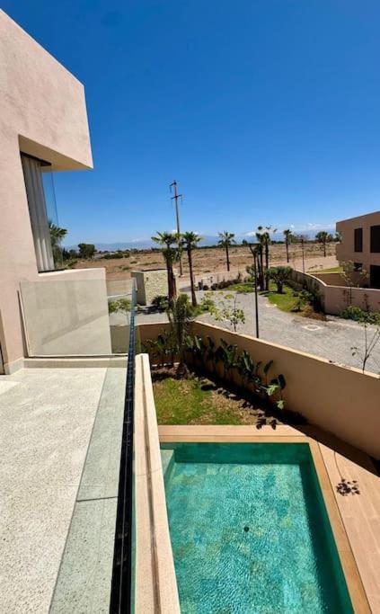 Villa Magnifique D'architecte A Marrakech A 15 Min Du Centre-ville *