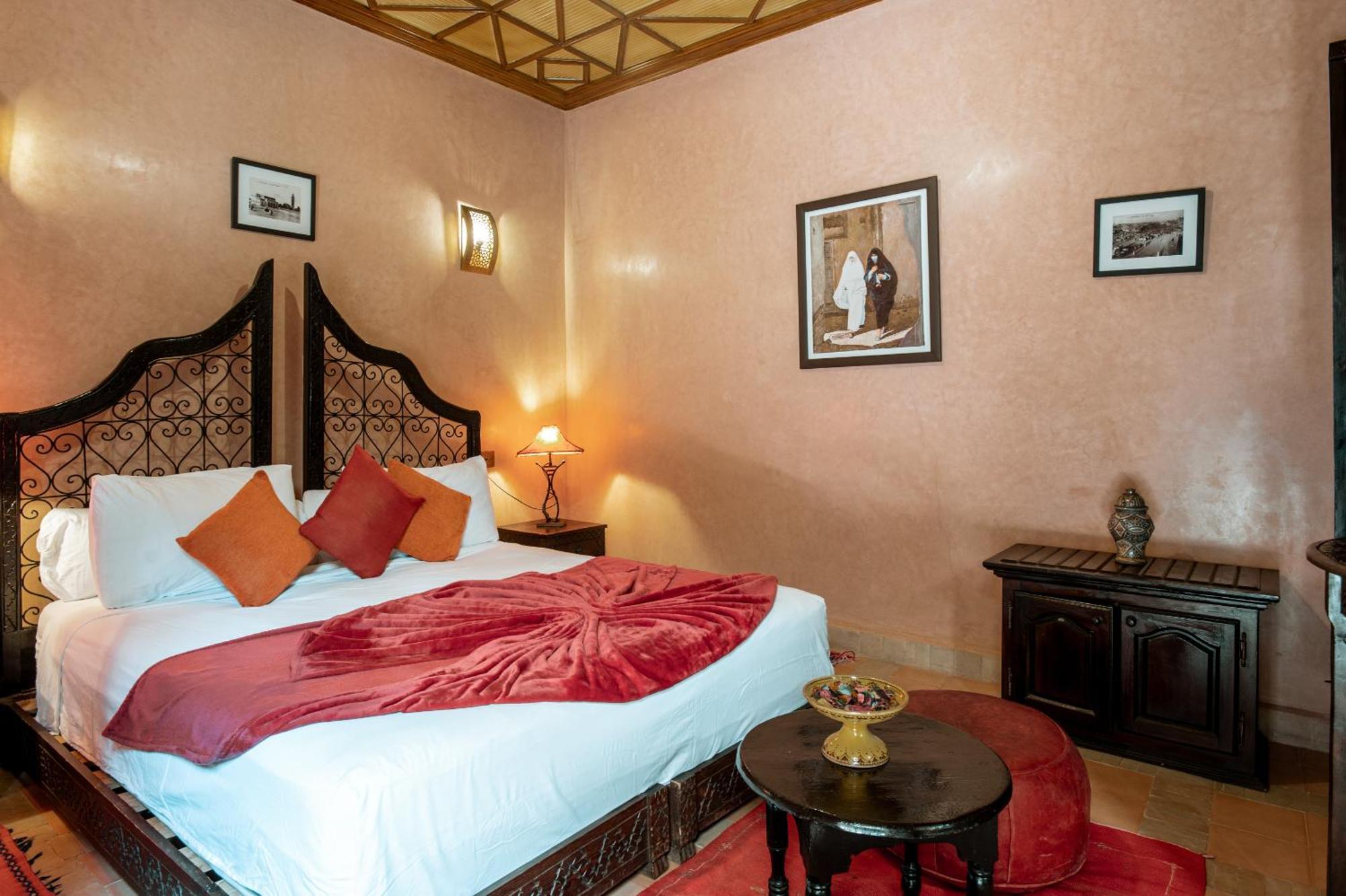 Bed & Breakfast Christina 3*