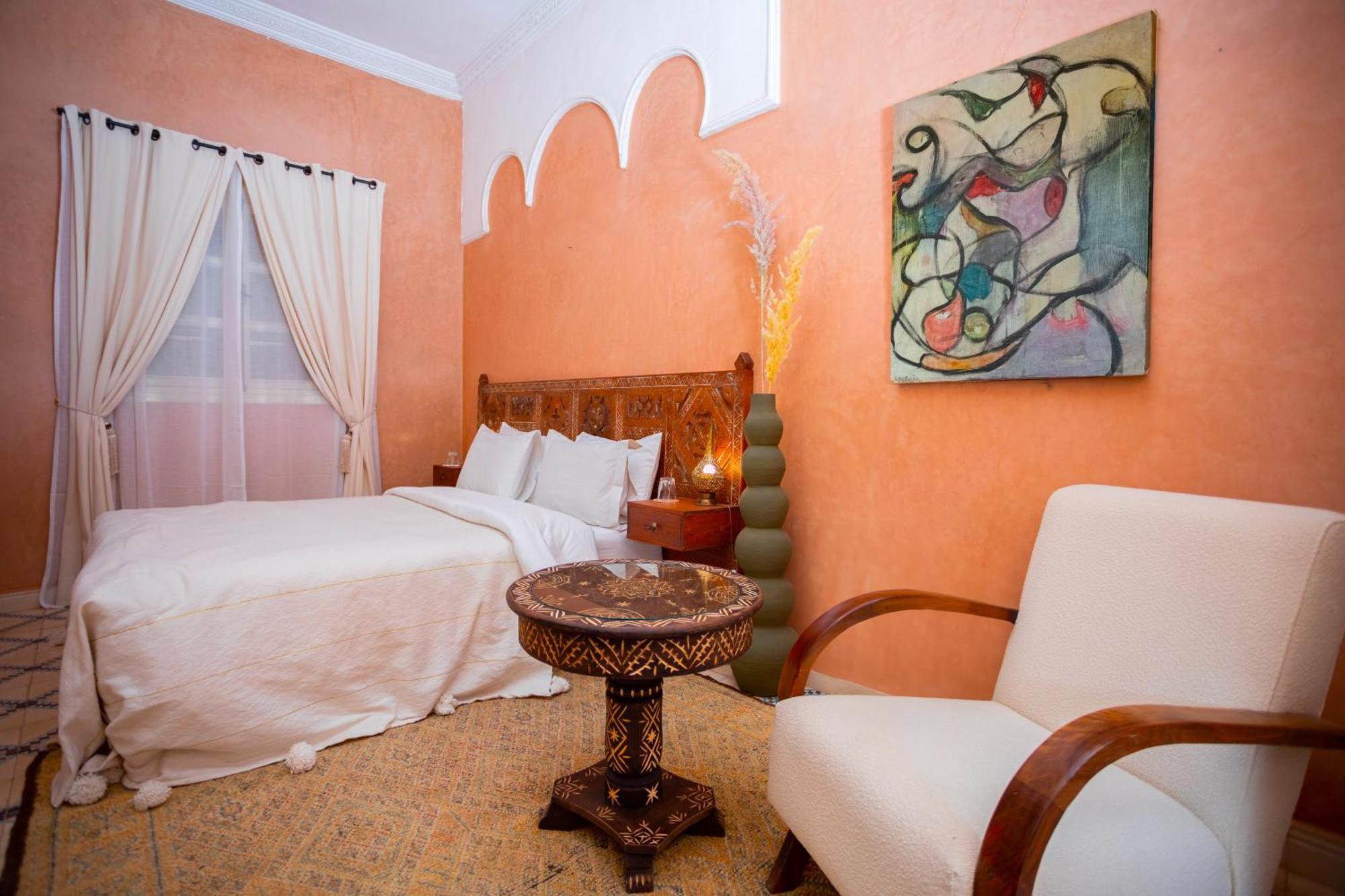 Miss Caracal Riad