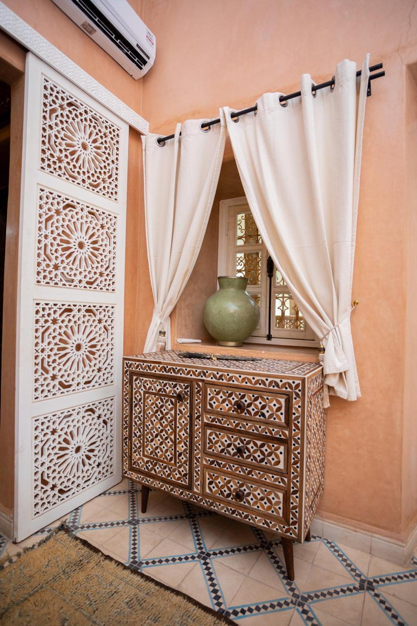 Riad Miss Caracal 3*
