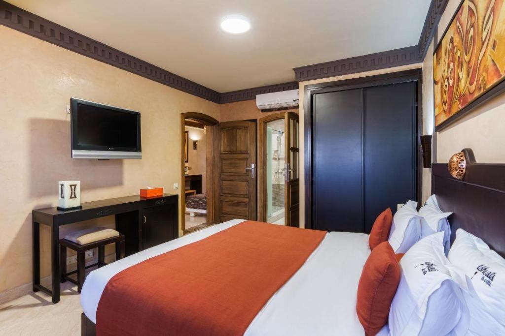 Villa Ushuaia Avec Piscine - Petit Dejeuner Gratuit - Marrakech City Center * Marrakesh