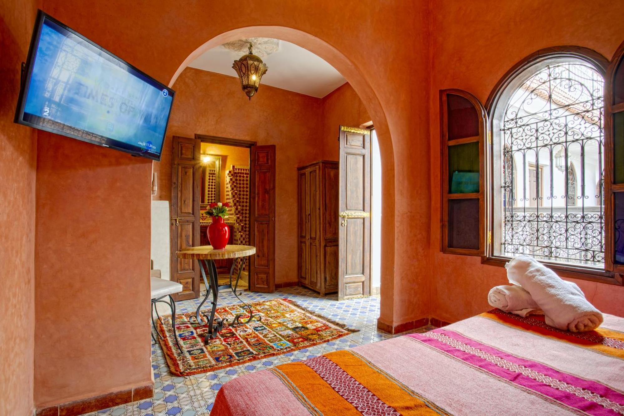 Riad Lakhdar 3*