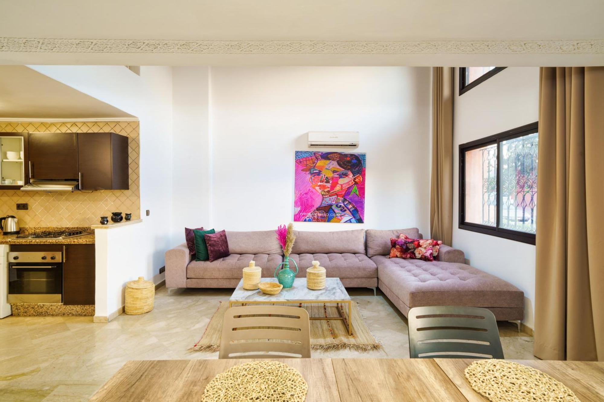 Charming 2-bed Duplex In Downtown-heart *