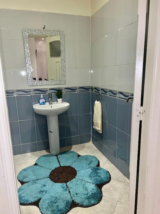 Appartement Family Izdihar 10 Min From Gueliz, Free Parking *