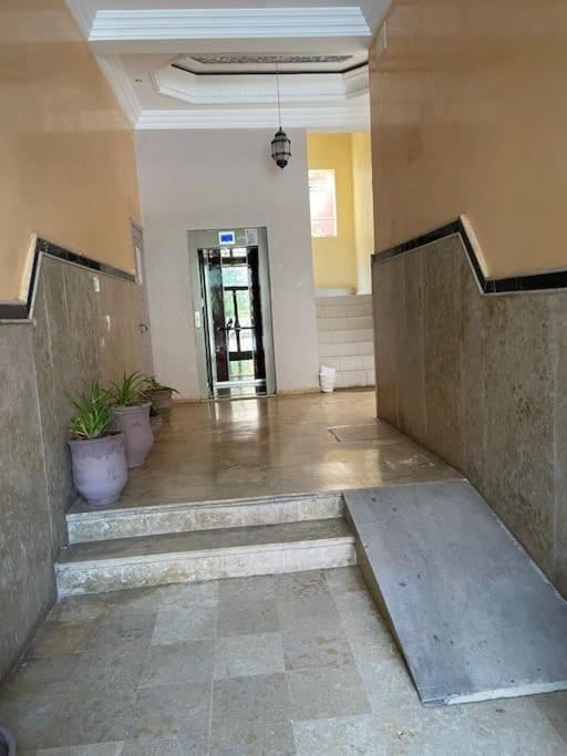 Appartement Family Izdihar 10 Min From Gueliz, Free Parking Marrakesh