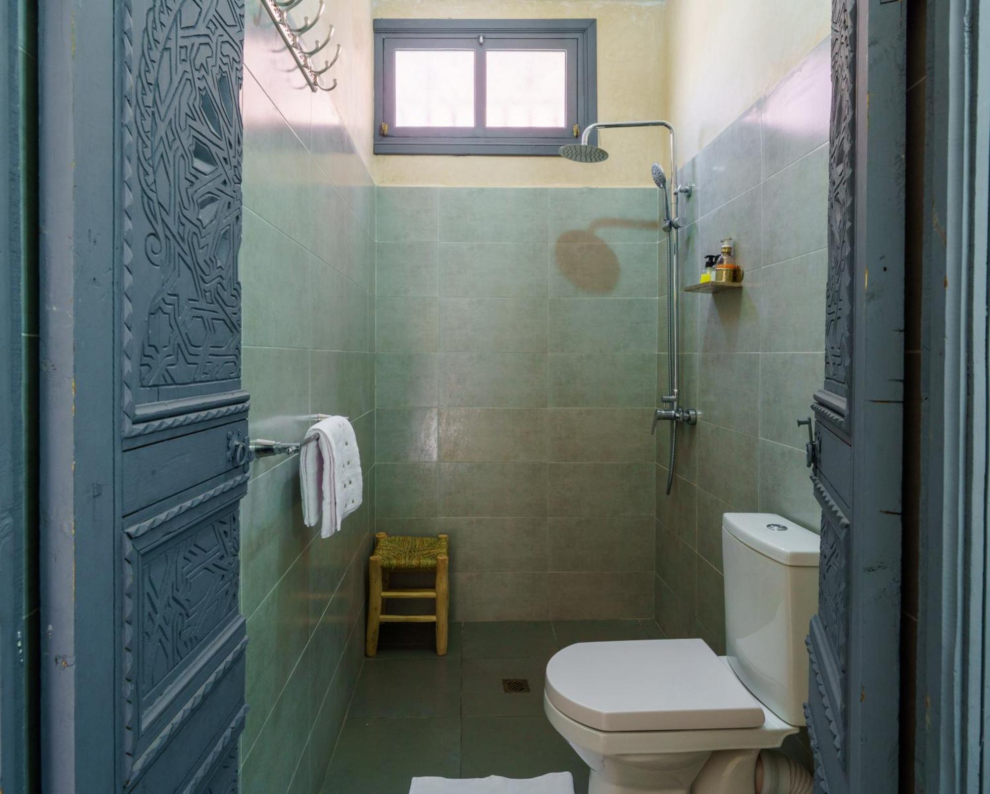 4 - Piscine & Petit Dejeuner Gratuit - Wifi Fibre Optique * Marrakesh