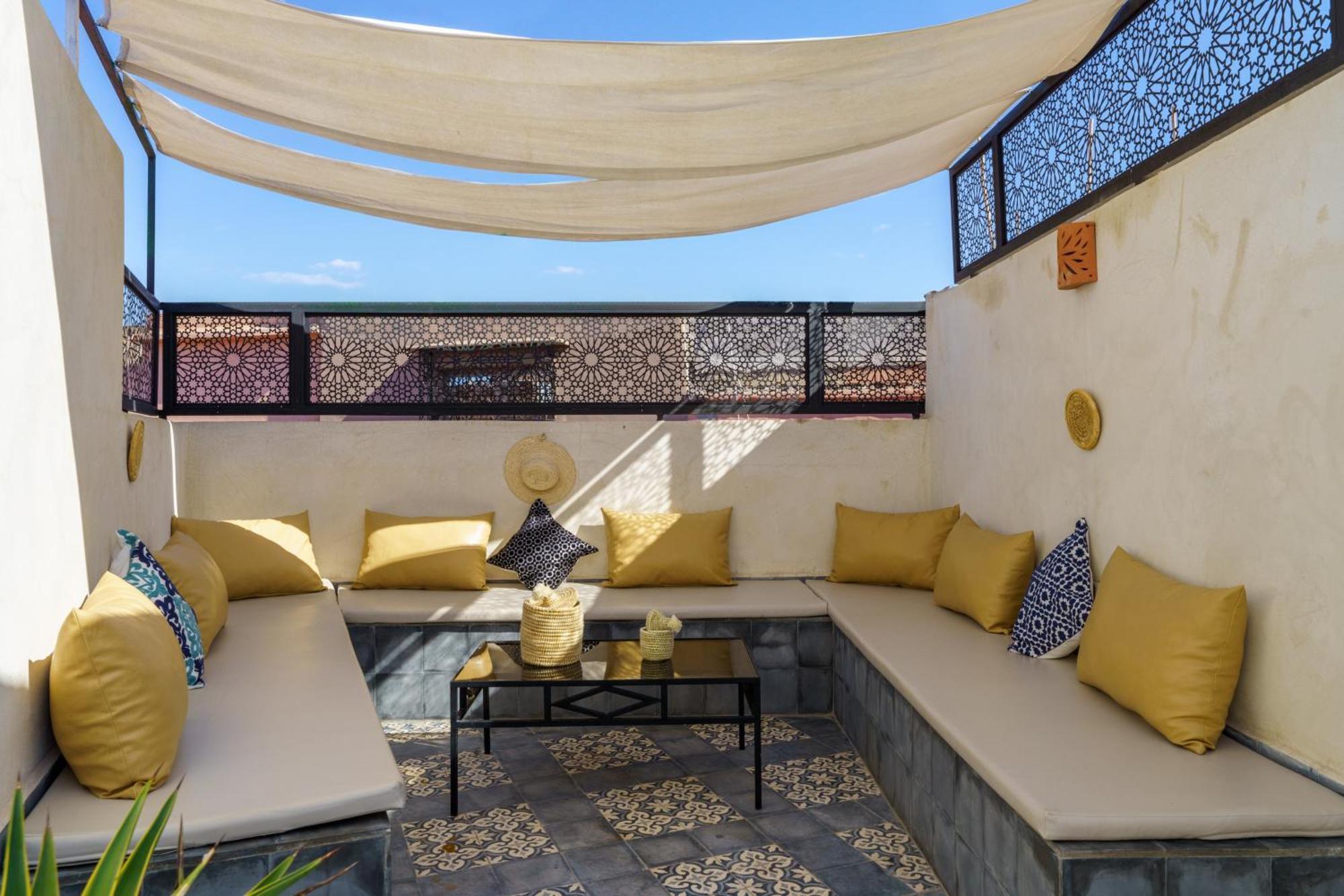 4 - Piscine & Petit Dejeuner Gratuit - Wifi Fibre Optique Marrakesh