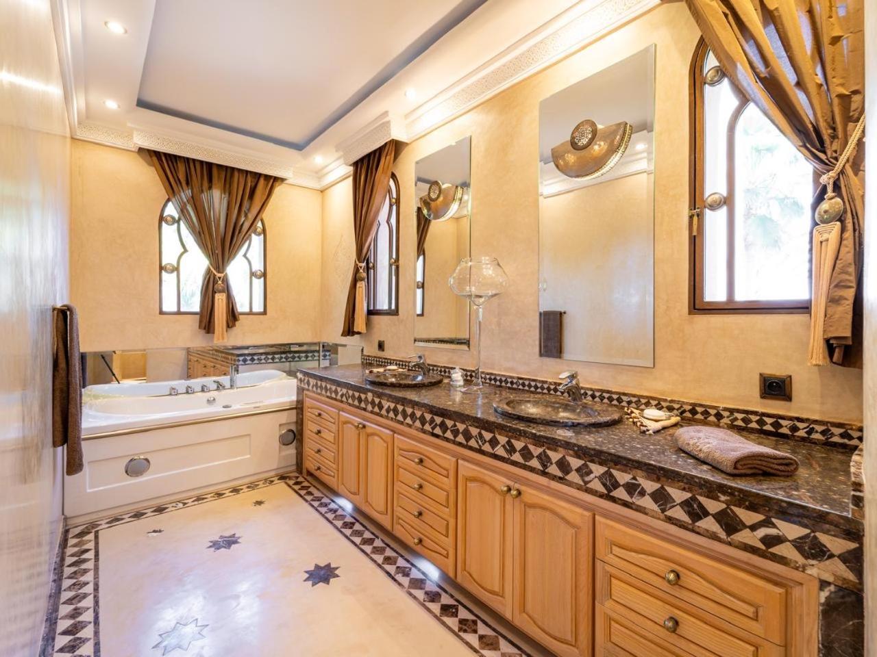 Mirage Palace De Luxe A Marrakech Villa