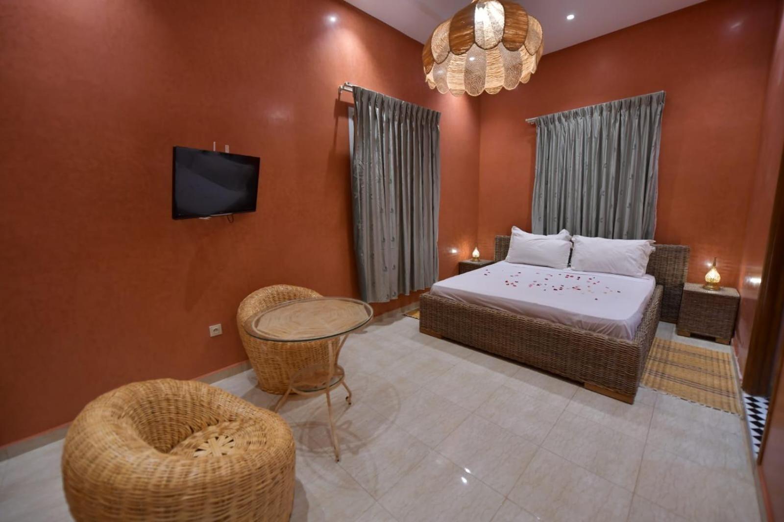 Bam Blue Villa *