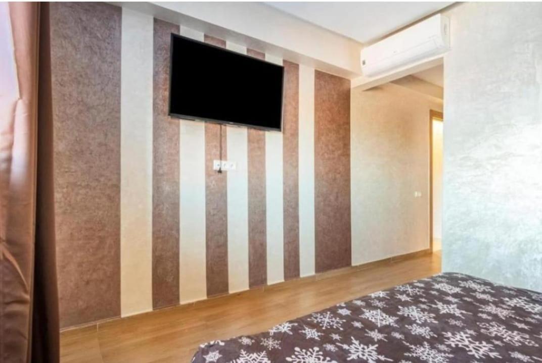 Charming In The Heart Of Marrakech - Modern Amenities And Prime Location Appartement *