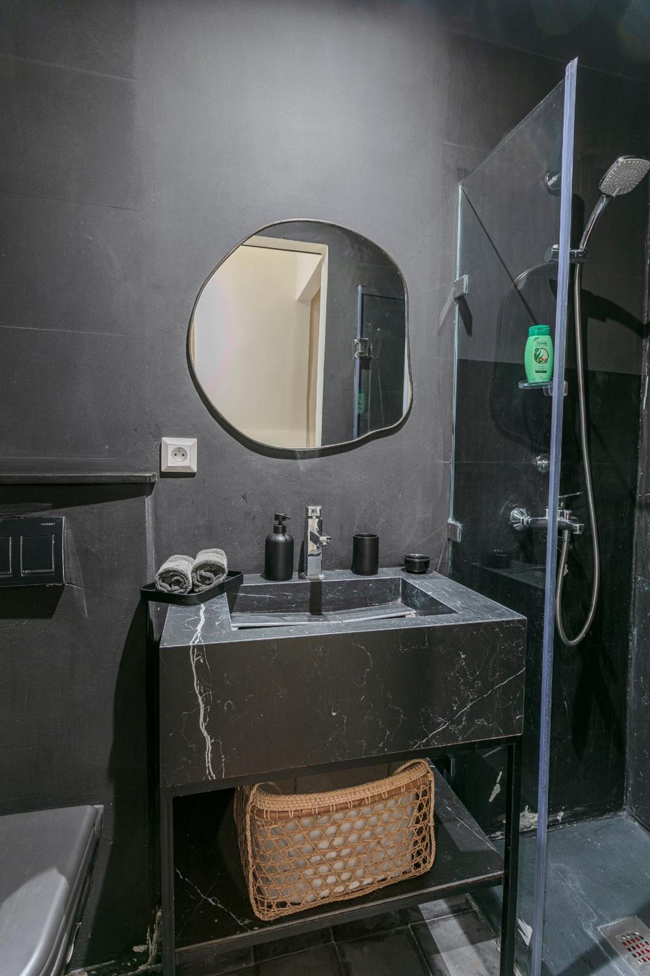La Vita Moderna - Private Pool Appartement