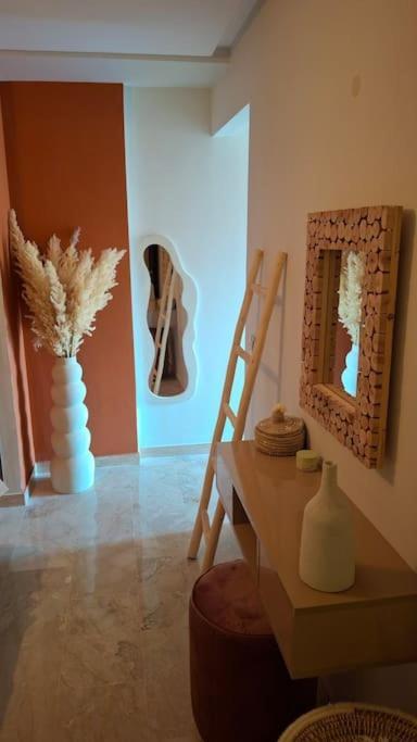 Appartement Hypercentre, Cosy, 2 Piscines, Sauna, Hammam Marrakesh