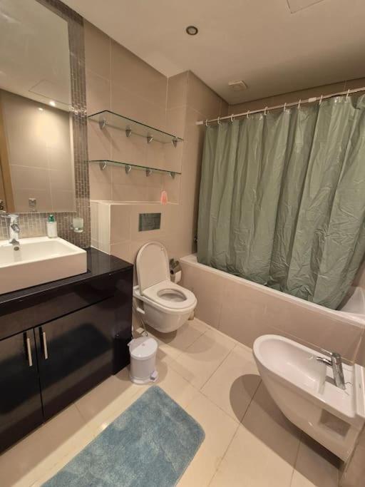 2ch Rez De Jardin Piscine Apartment