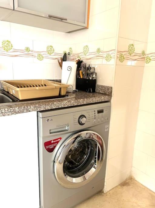 Apartamento Bel Appart, Tres Bien Situe, Avec Piscine, Wifi, Clim, Parking Marrakesh