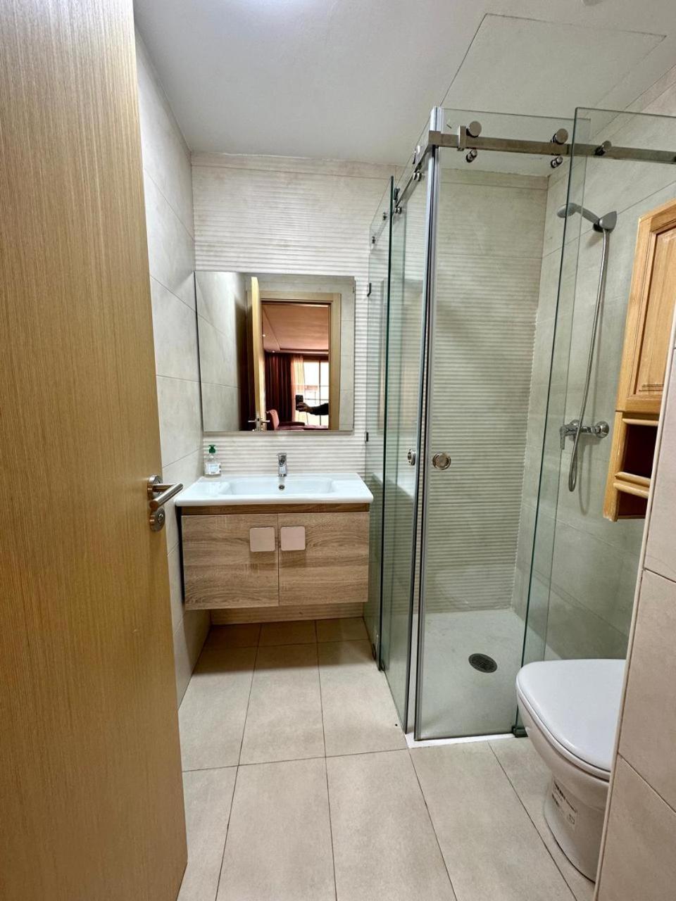 Apartment 2 Salon A Cote De Carre Eden 10