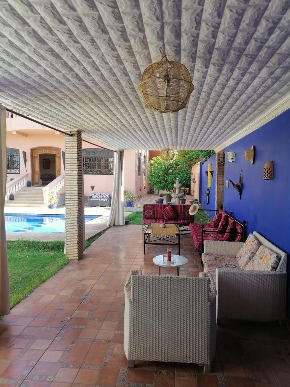 Paradise House Villa *