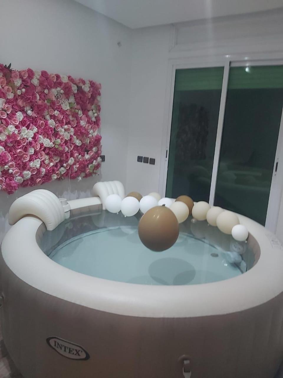 Centre T3 Jacuzzi Prive 2 Min De La Gare