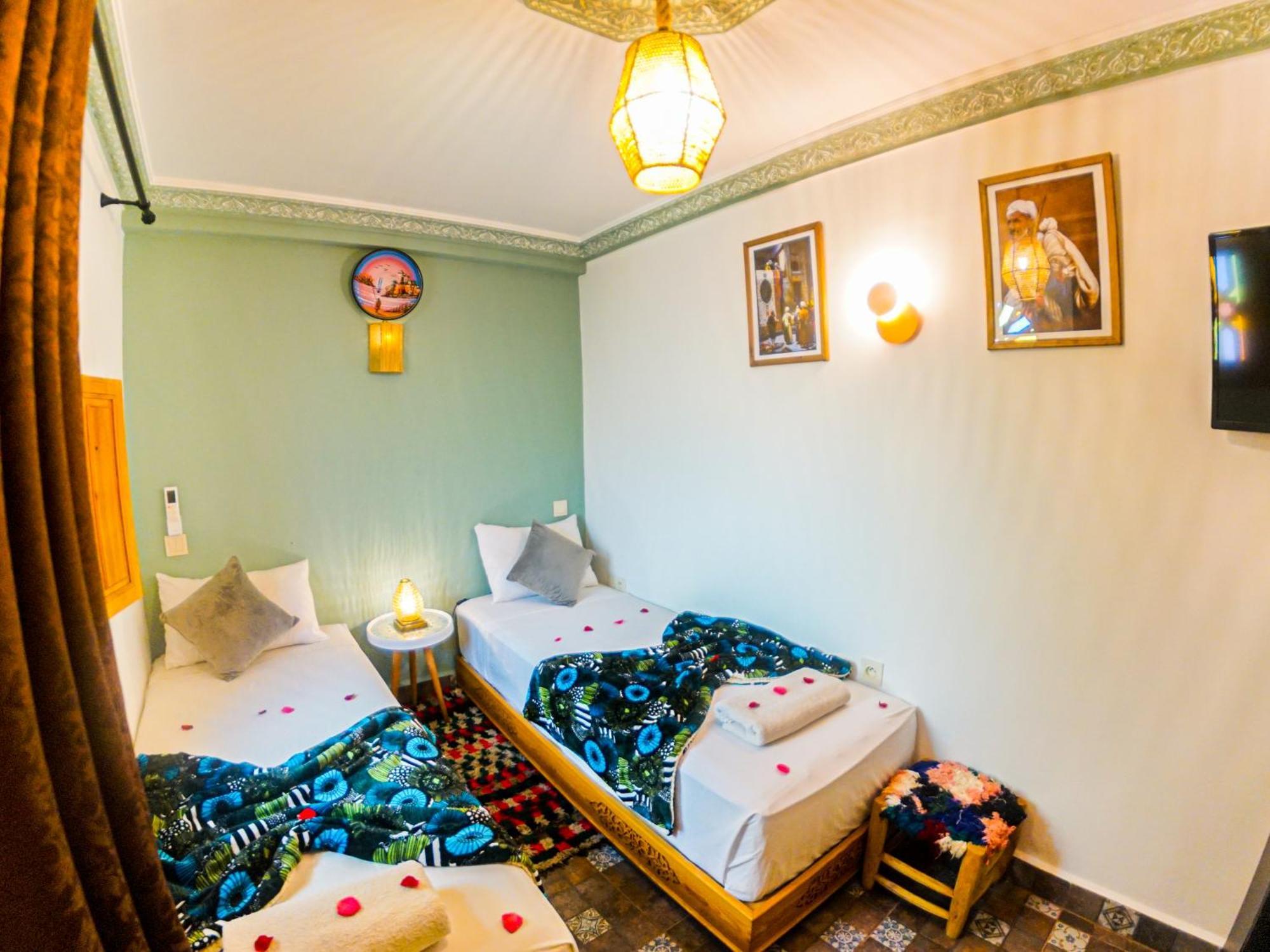Dar Yassine Riad *