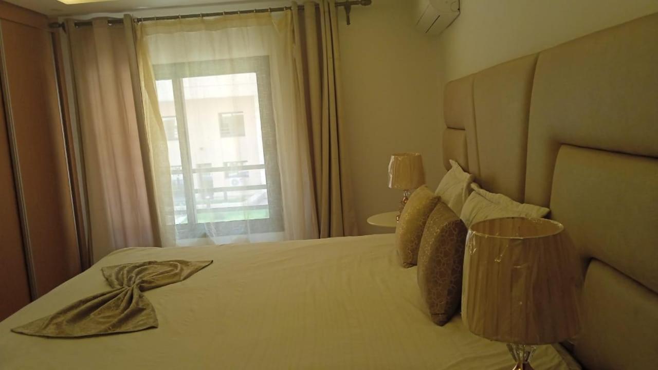 Un Elegant Duplex Au Coeur De Marrakech Avec Deux Piscines Et Un Espace Appartamento *