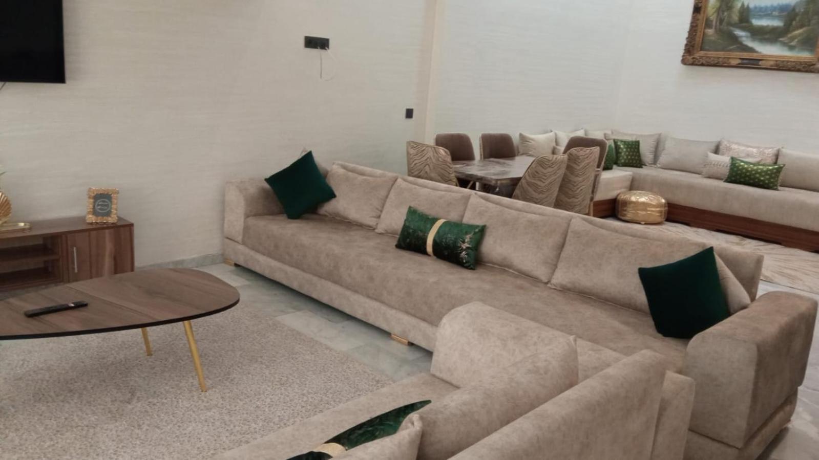 Un Elegant Duplex Au Coeur De Marrakech Avec Deux Piscines Et Un Espace Marrakesh
