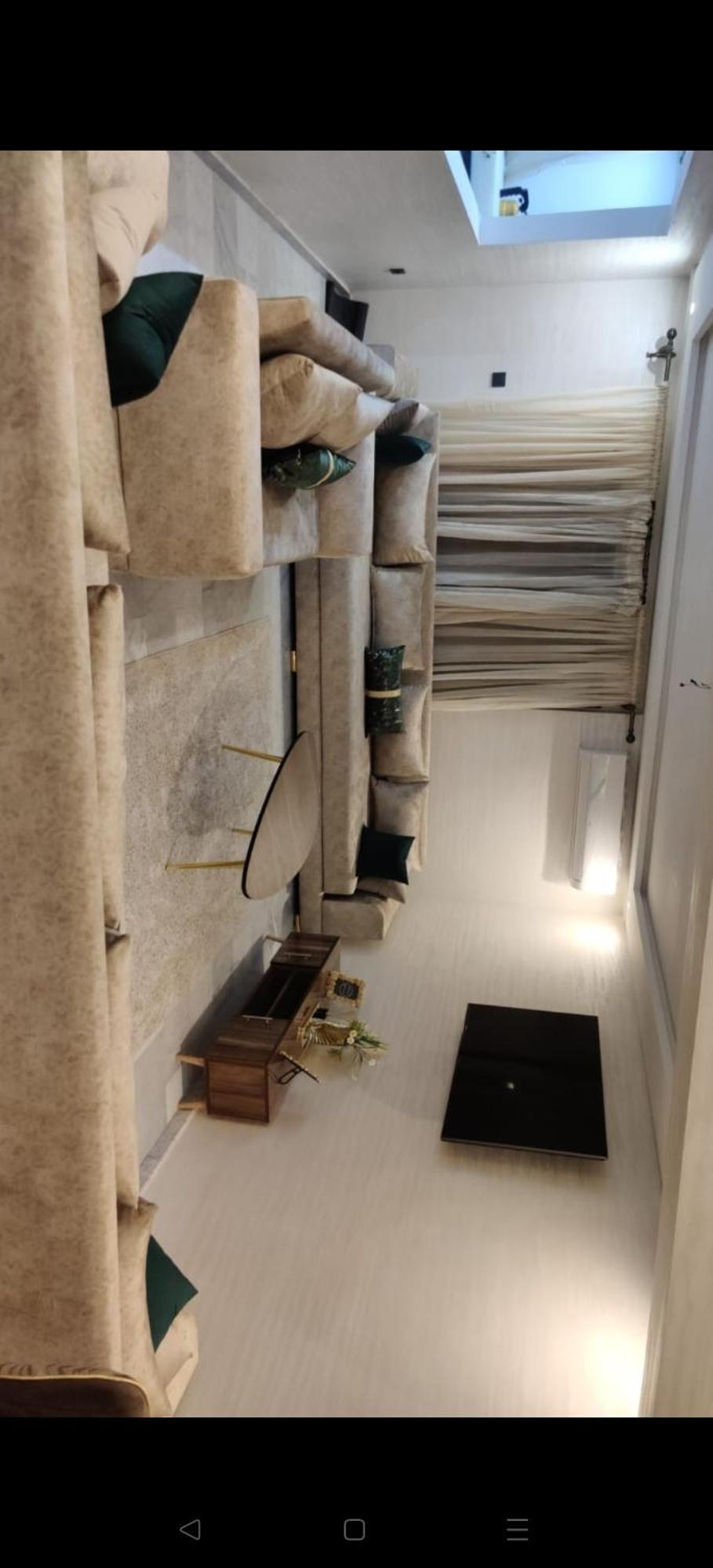 Un Elegant Duplex Au Coeur De Marrakech Avec Deux Piscines Et Un Espace
