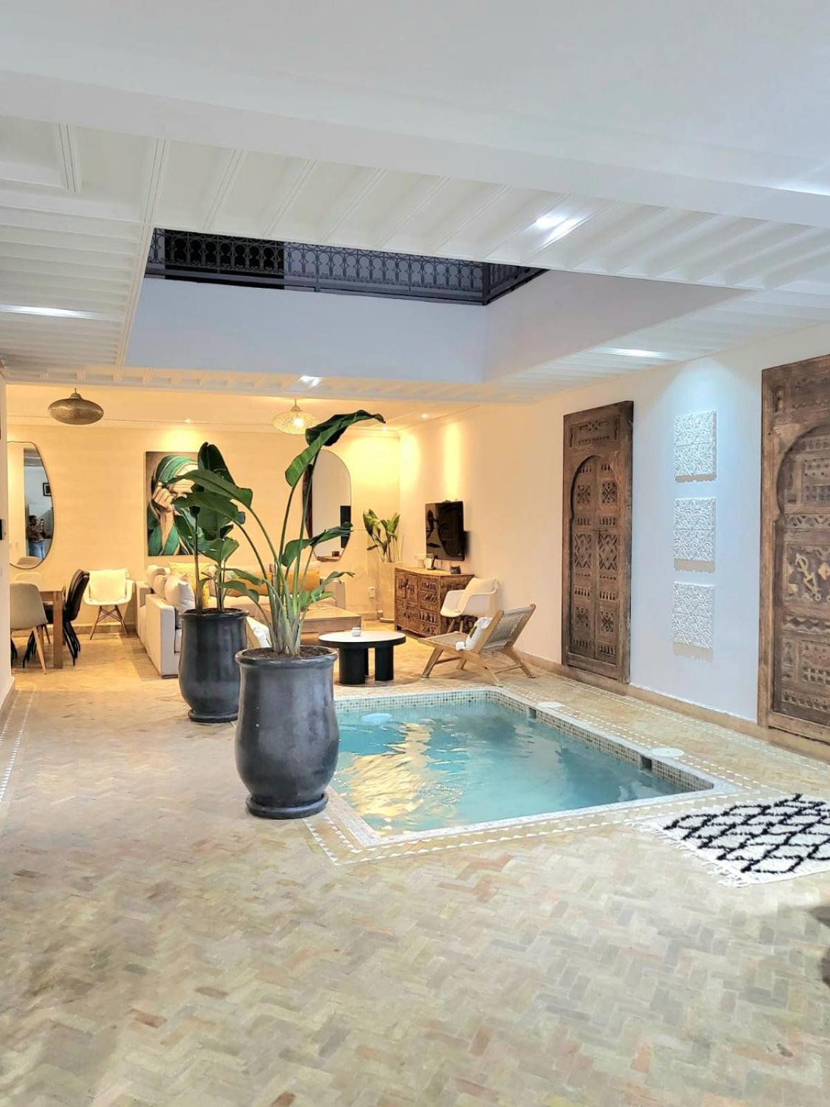 Vakantiehuis Melilo Avec Piscine Chauffee *