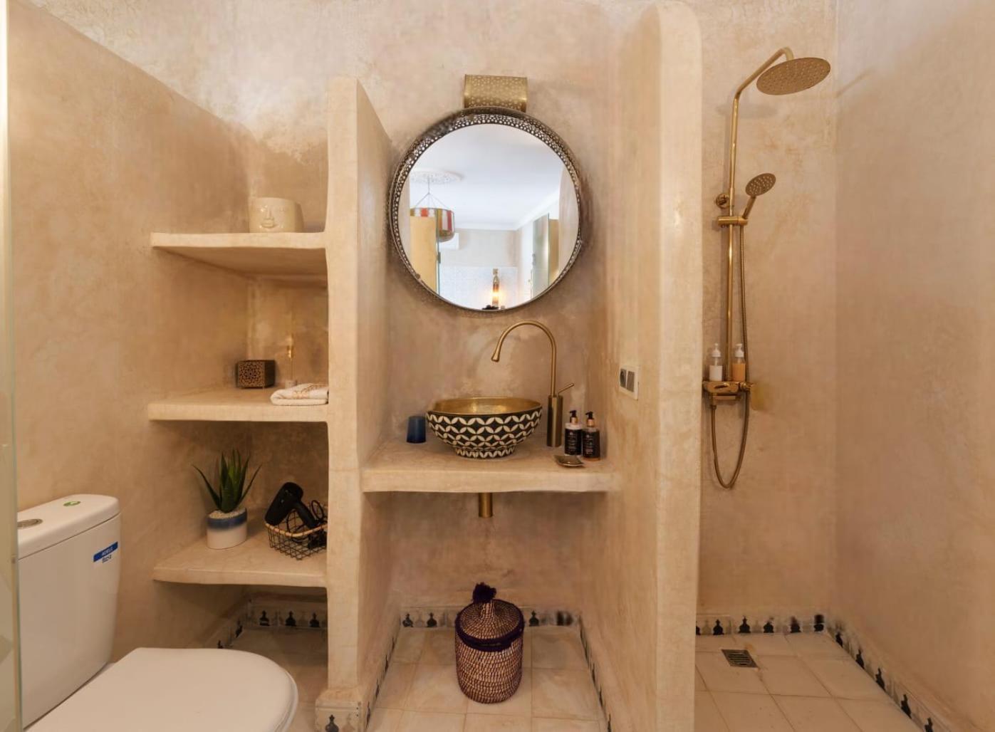 Riad La Fayette 7 - Petit Dejeuner Gratuit