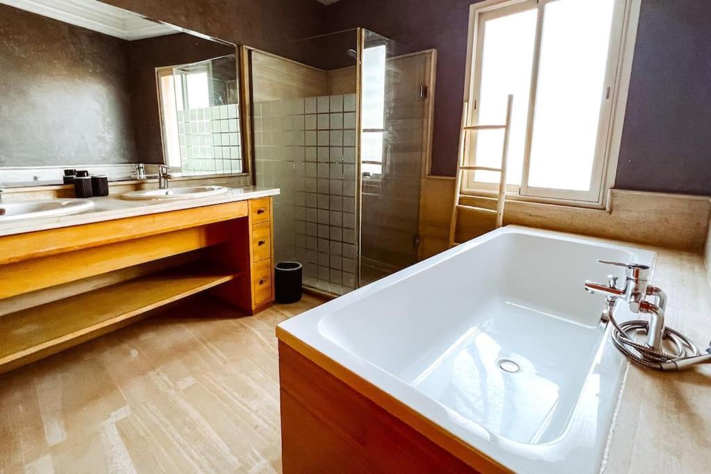 Villa Contemporaine - 6 - Piscines Et Jacuzzi Marrakesh