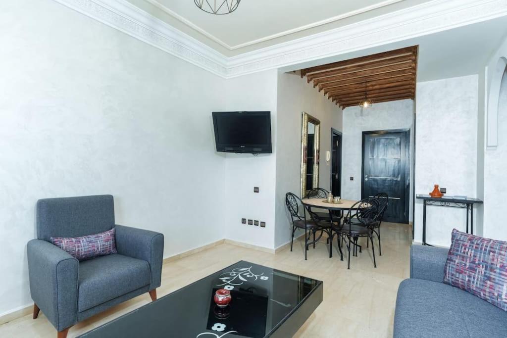Lagon Bleu Assafa- Services All-inconciergerie