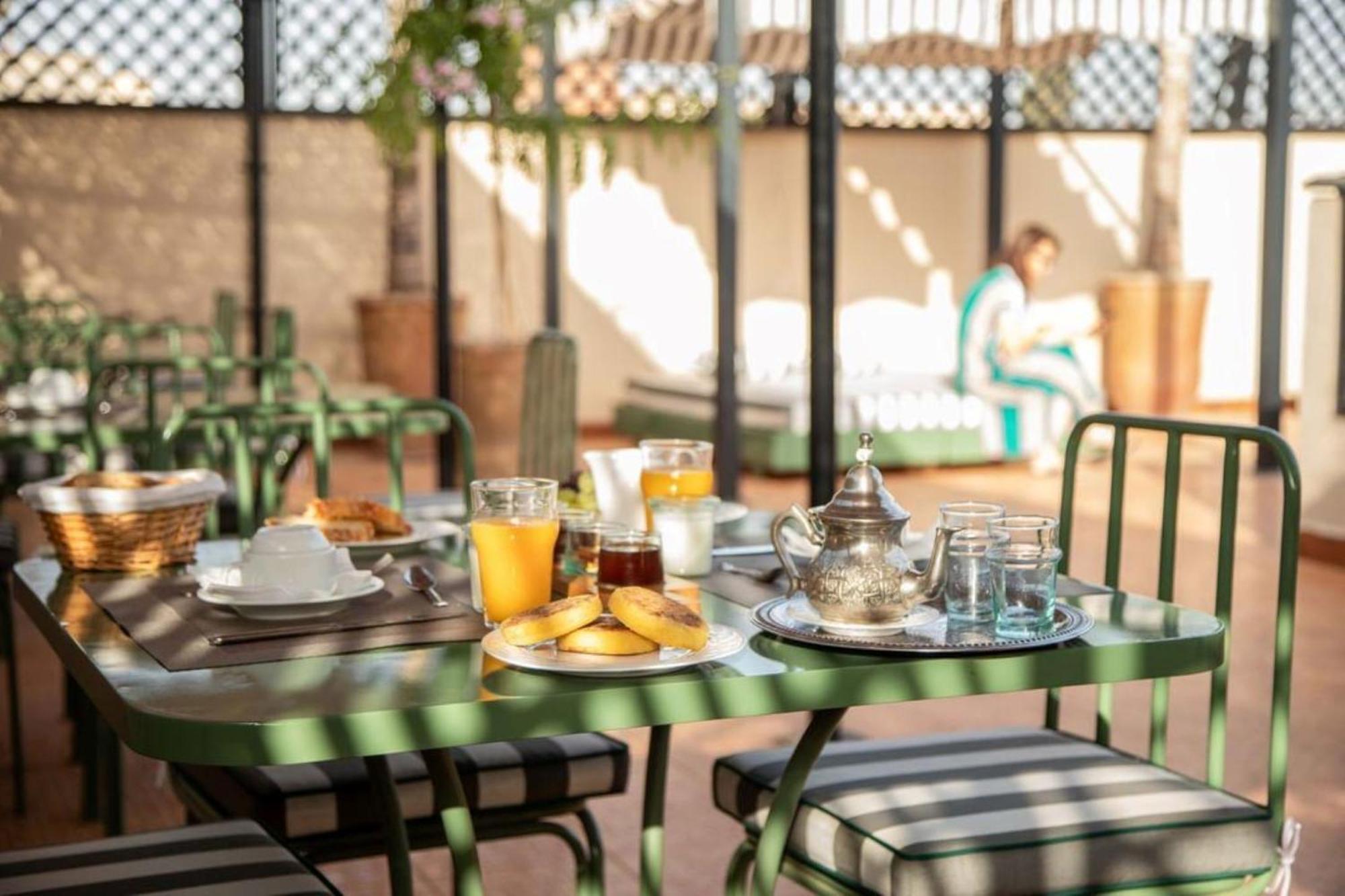 Bed & Breakfast Yakimour 3*