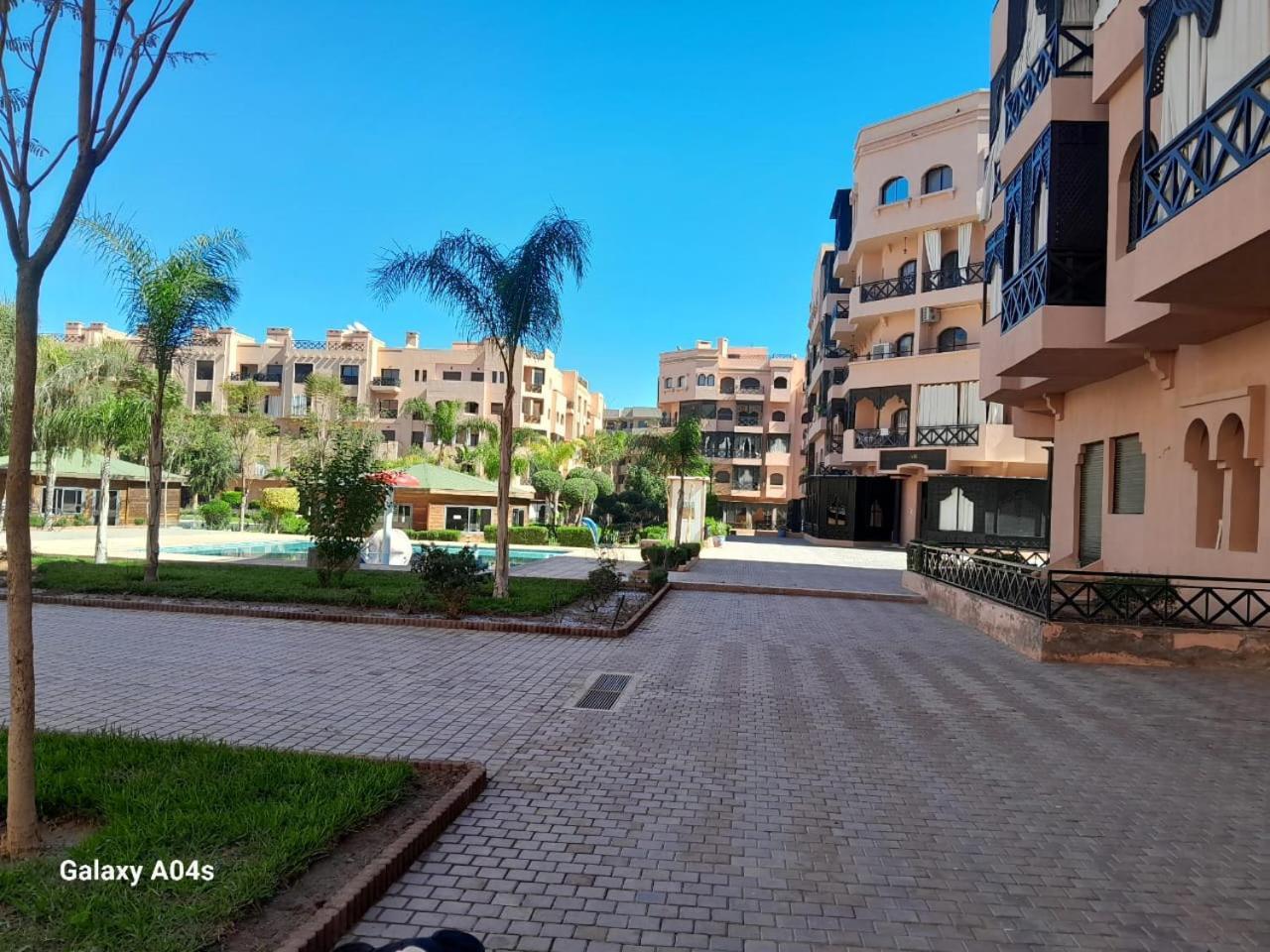 Apartment Cosy A Marrakech Avec Des Espaces Verts Et 5 Piscines Marrakesh