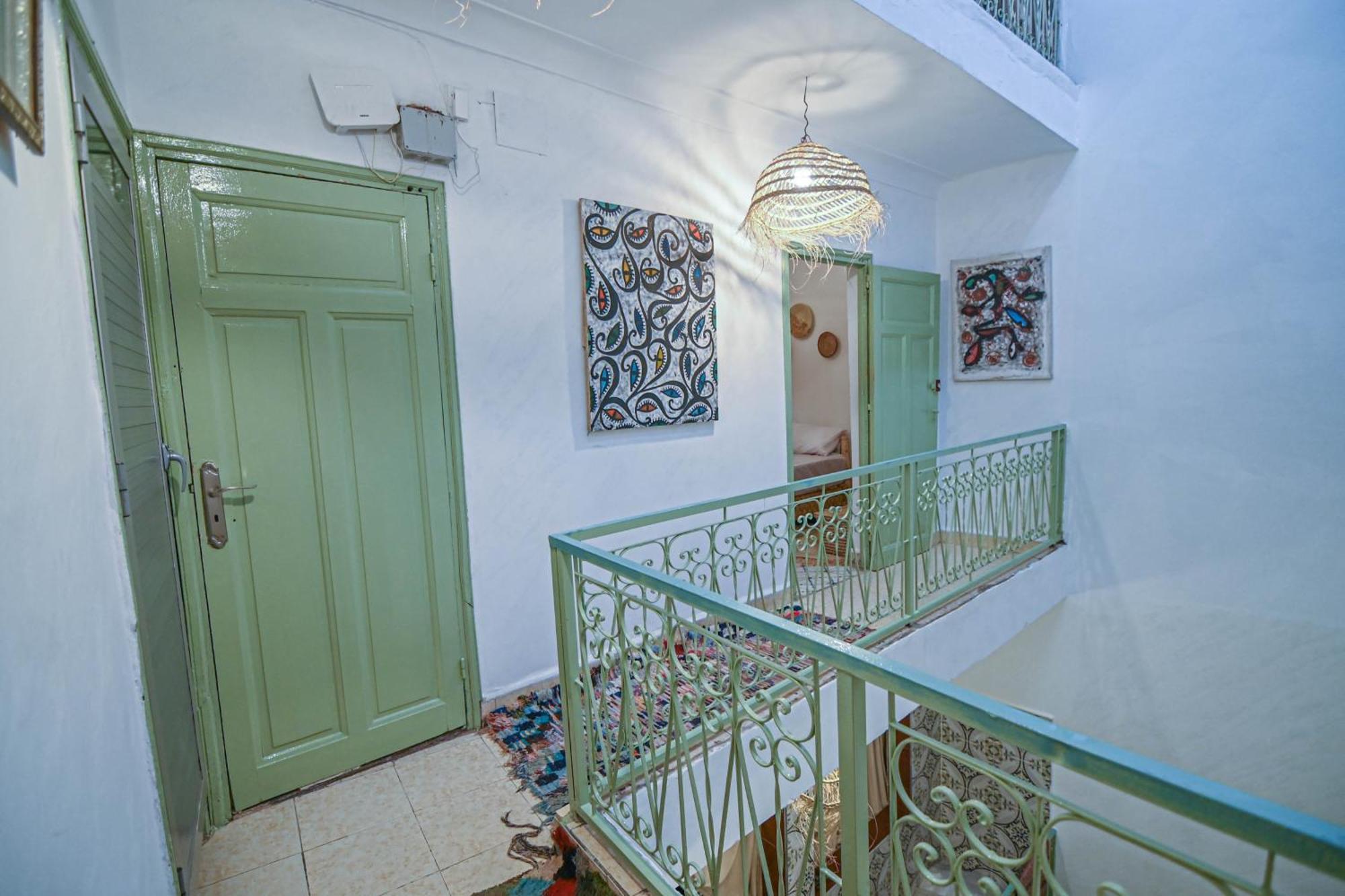 Oasis Medina *