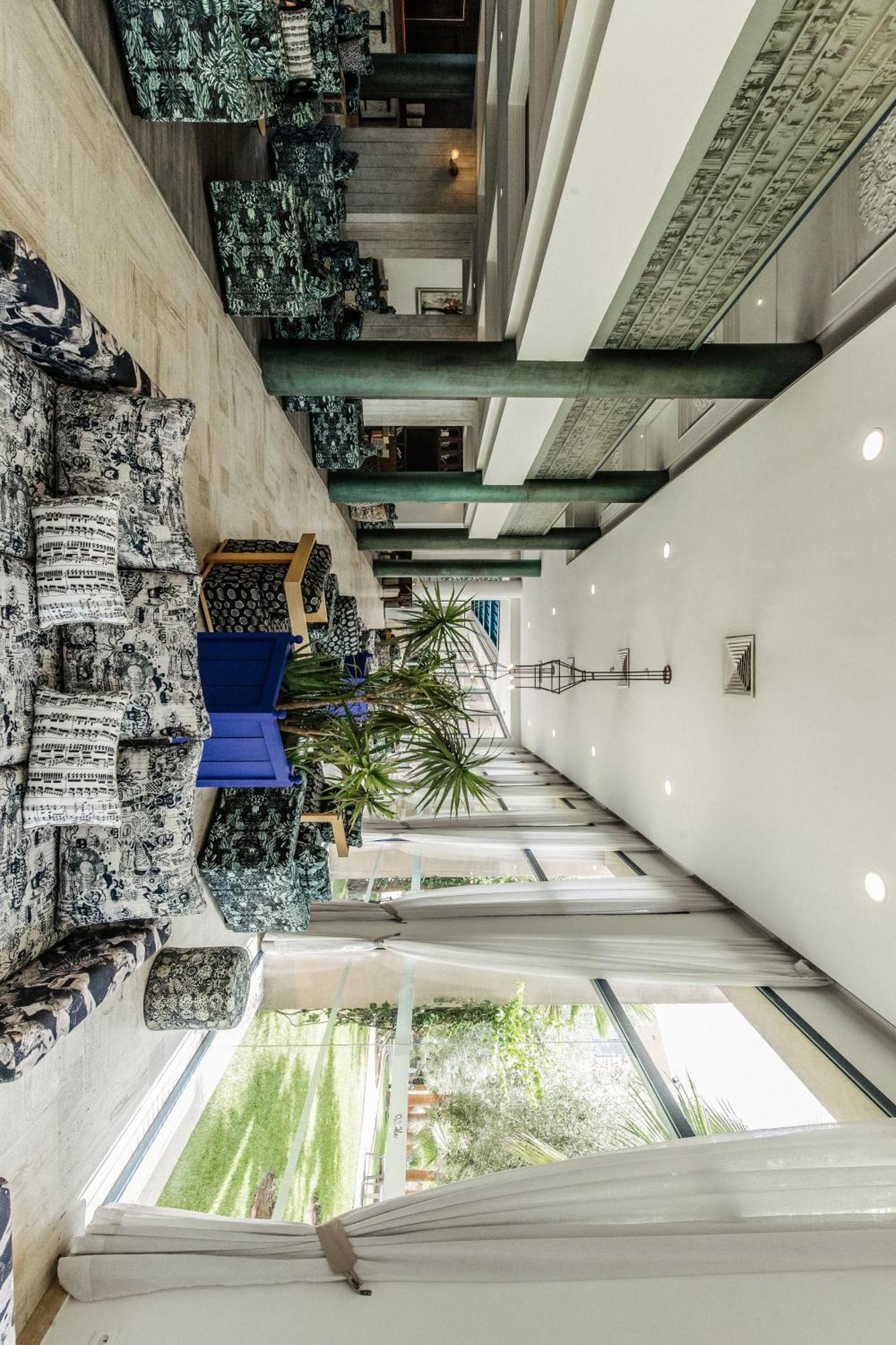 Wazo Hotel