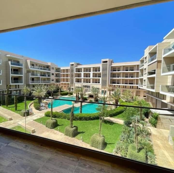 Sunny Pool View Appartement Marrakesh