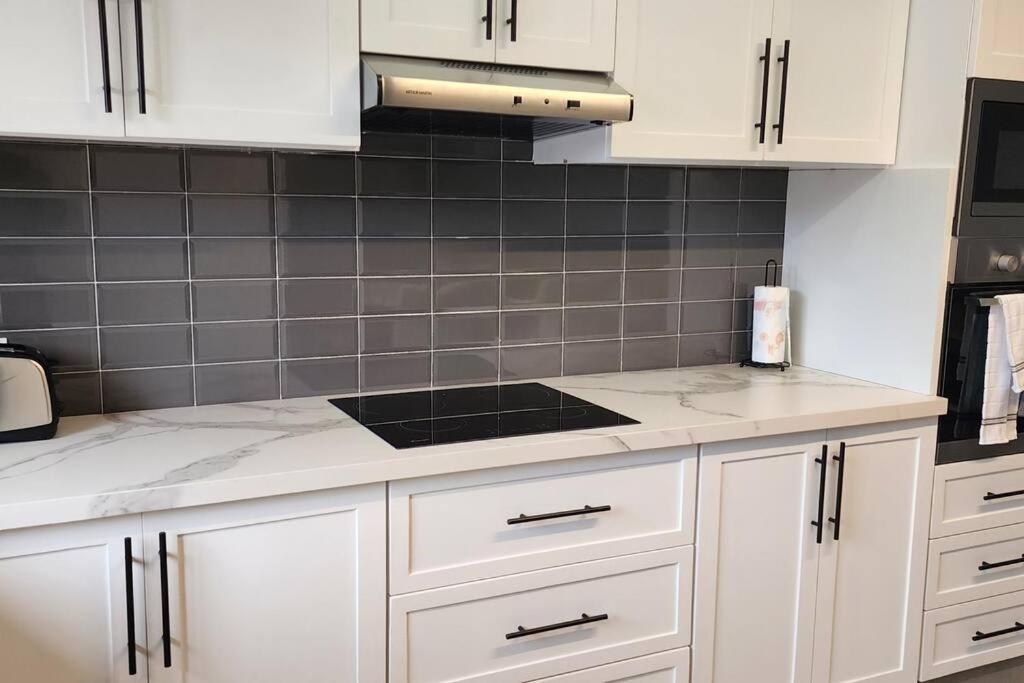 Luxury In Downtown Hivernage Neighborhood *