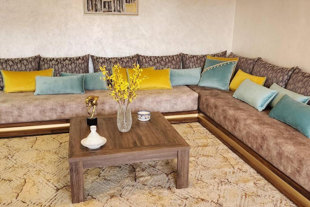 Luxury In Downtown Hivernage Neighborhood *