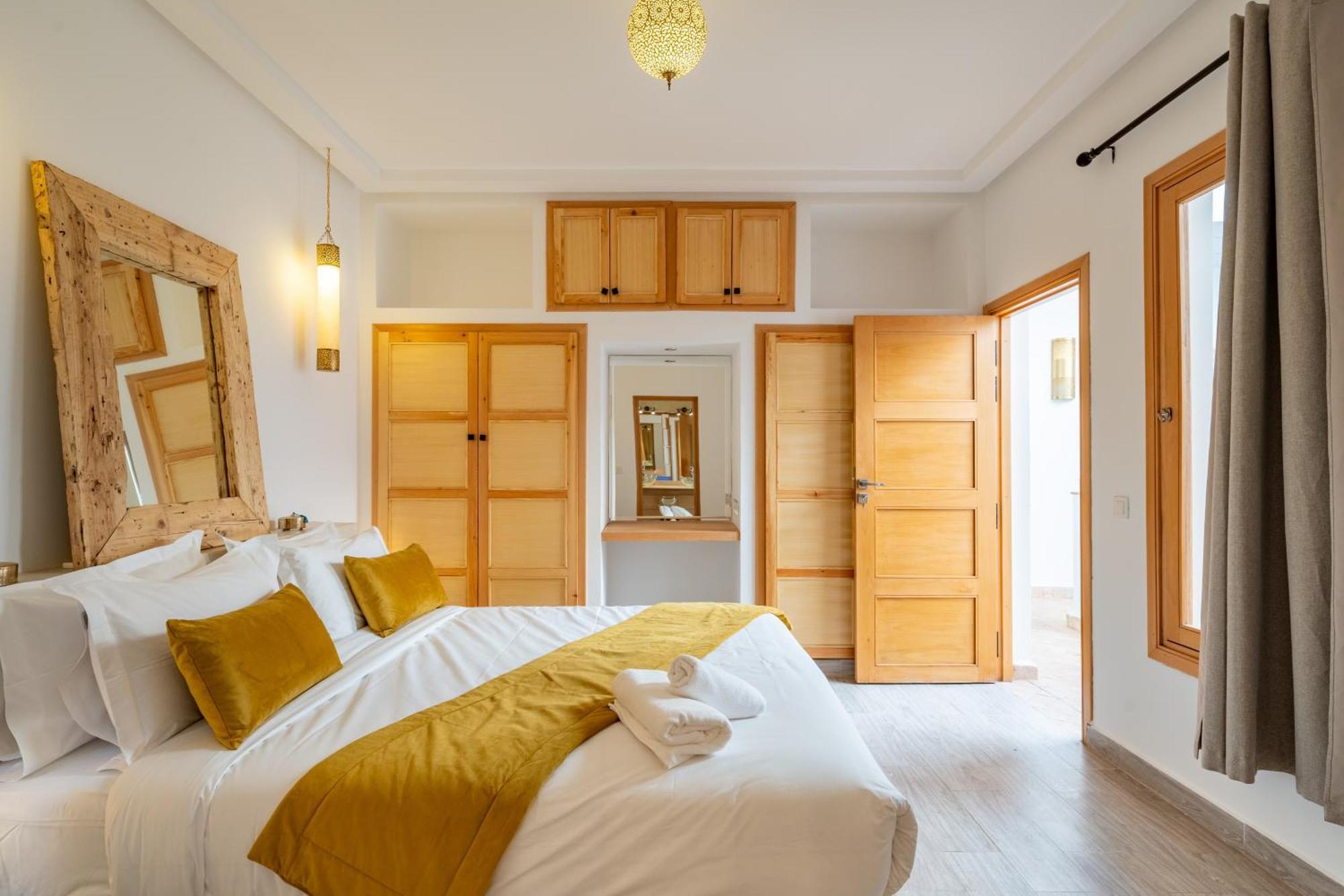 Vakantiehuis Swan-exclusif - Piscine Chauffee - Petit Dejeuner