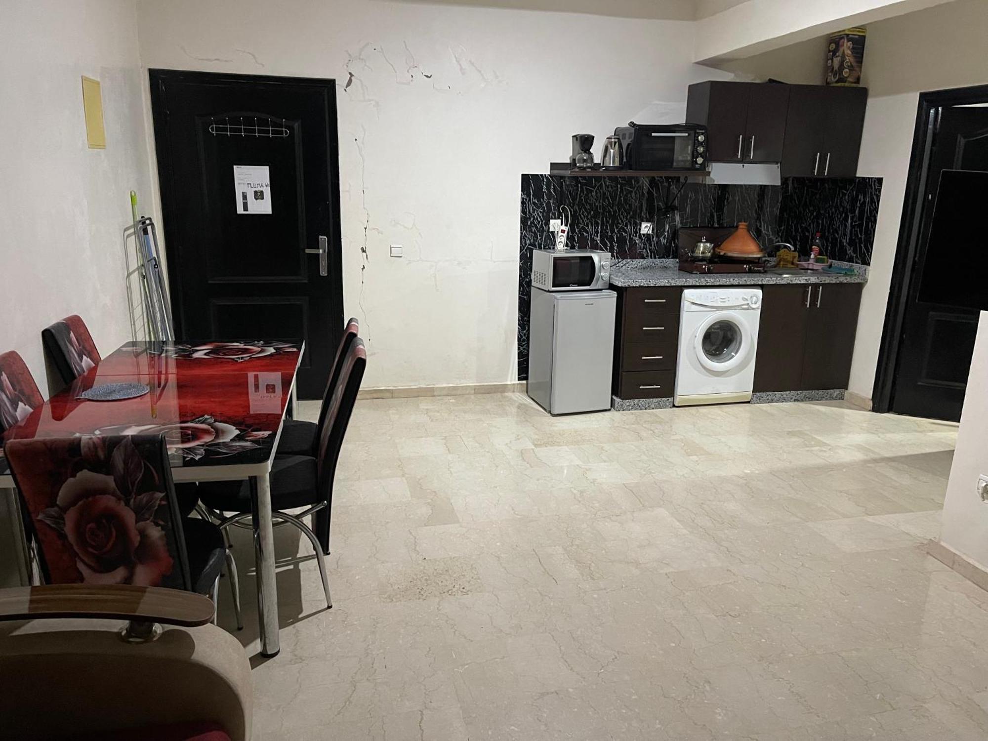26 Au 4eme Etage Avec Balcon Apartment *
