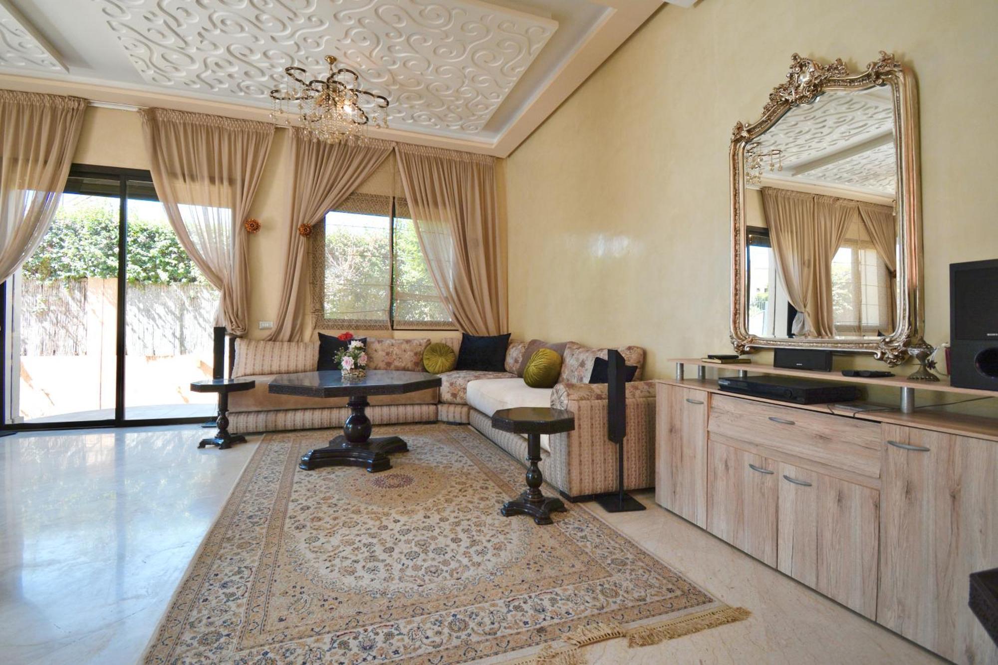 2 King Suites- Pool,ac & Parking-central Location Marrakesh