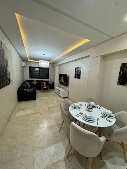 Appartement A Gueliz Pres De Toute Commodite *