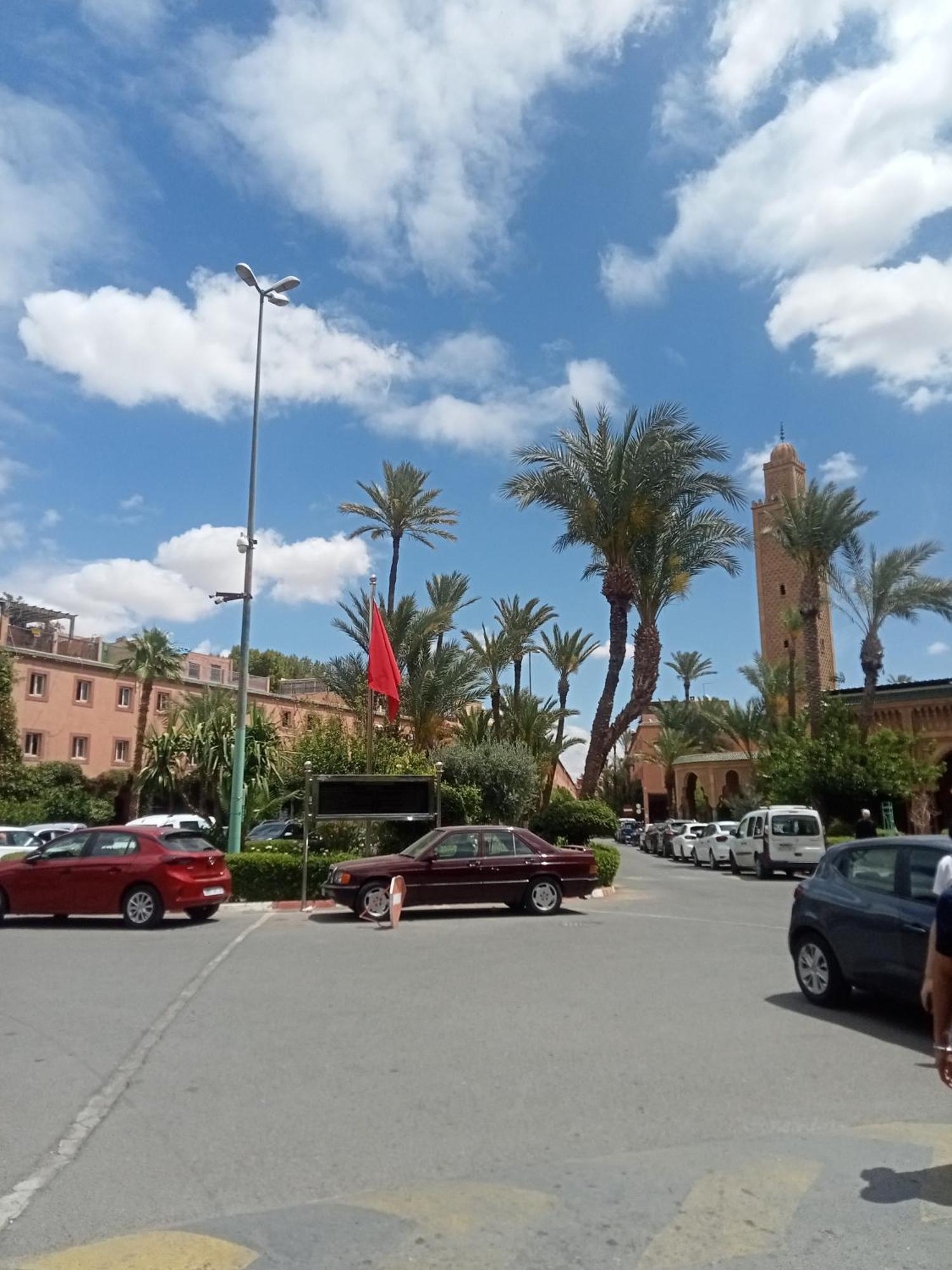 Gasthof Les Fleurs De Lys De Al Qaria Assiyahia *